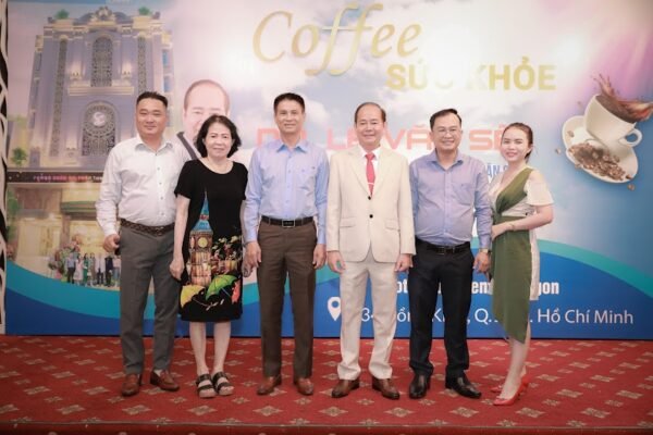 Tham dự chương trình Coffee sức khỏe Thẩm mỹ viện Bác sĩ Lê Văn Sẽ